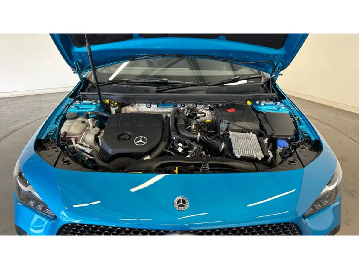 2023-mercedes-benz-cla-13-cla-200-amg-line-premium-coupe-4d-big-7