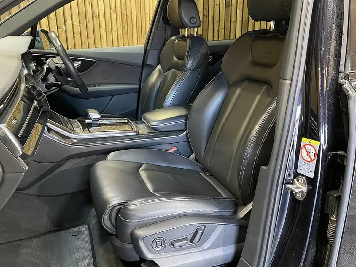 2020-audi-q7-30-50-tdi-black-edition-big-3