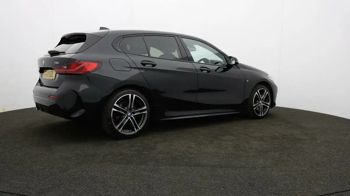 2021-bmw-1-series-15-118i-m-sport-lcp-dct-big-26