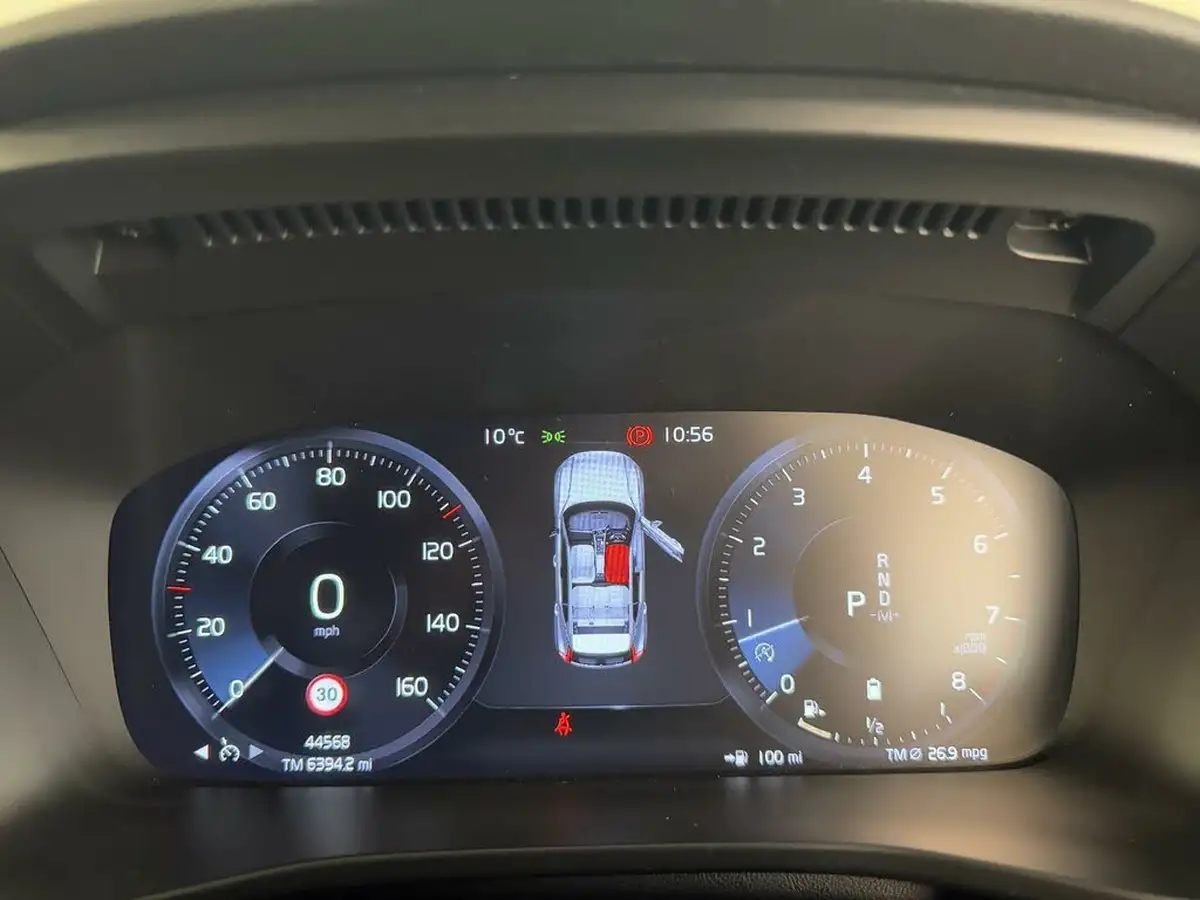 2021-volvo-xc40-20-b4-r-design-194bhp-awd-auto-big-39