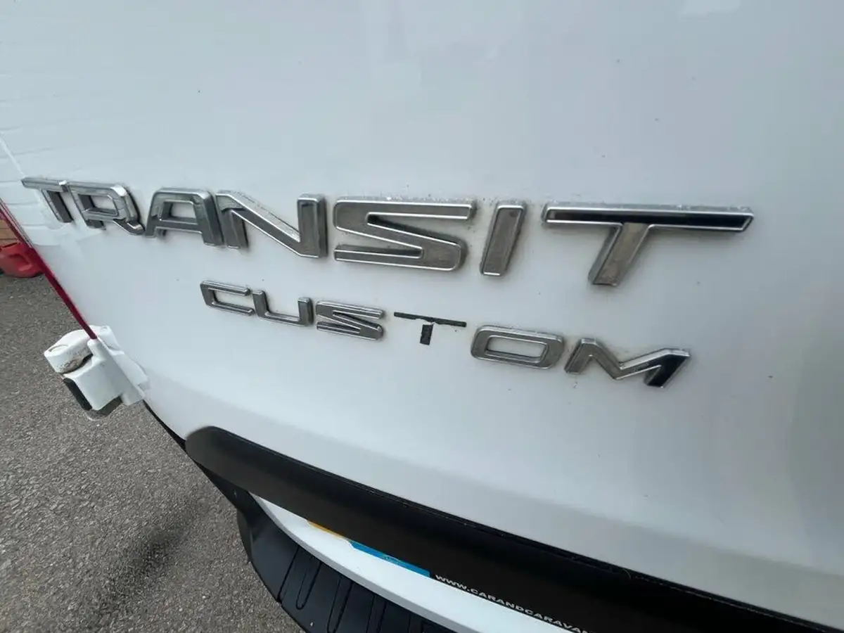 2021-ford-transit-custom-20tdci-300-l1h1-leader-130pseu6dt-panel-van-big-51