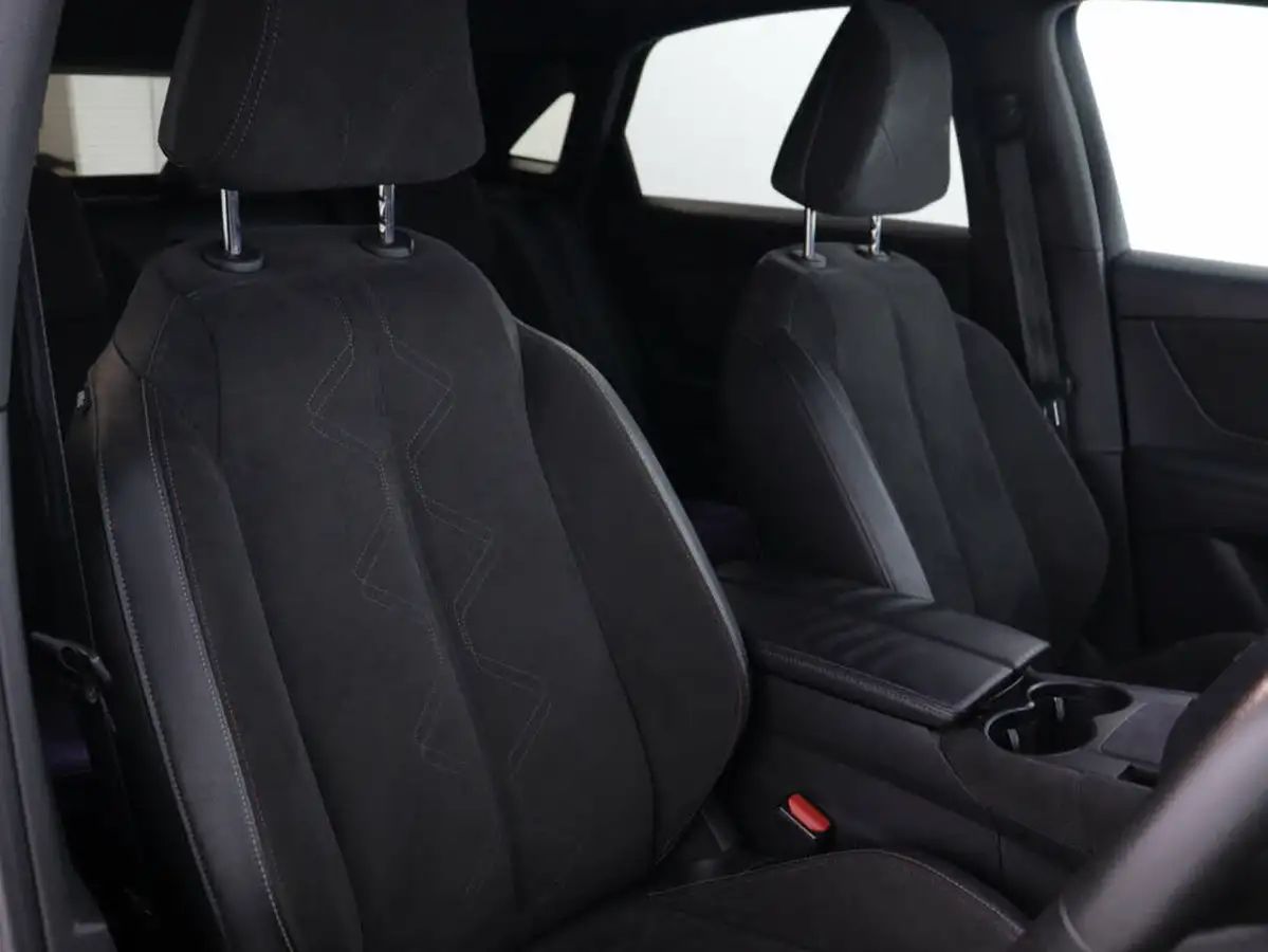 2019-ds-ds-7-crossback-15-bluehdi-performance-line-eat8-big-29