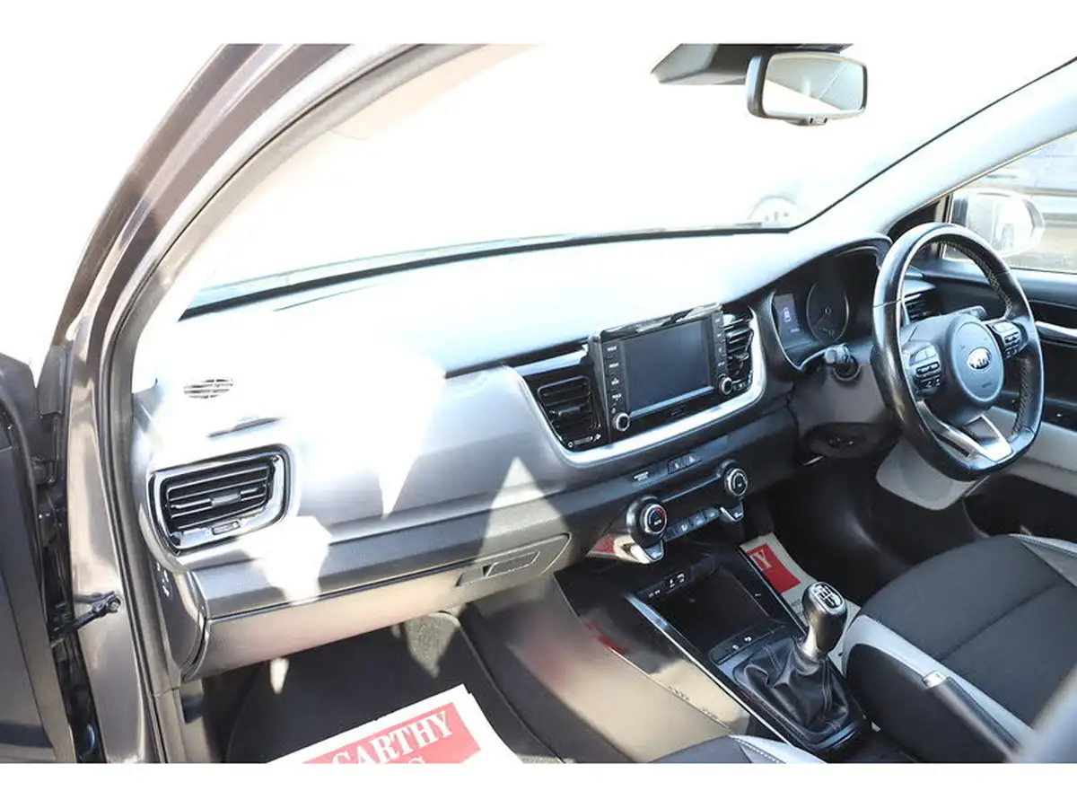 2019-kia-stonic-10-t-gdi-3-big-13