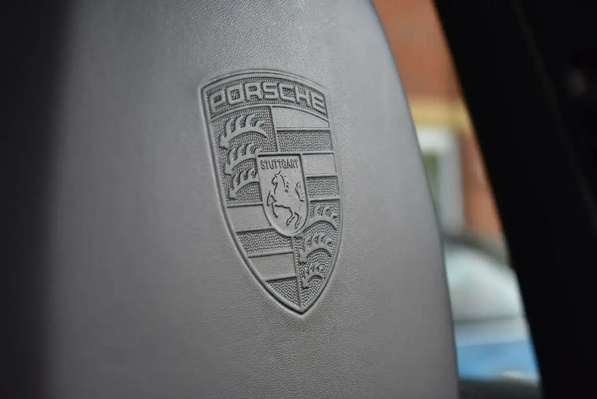 2018-porsche-cayenne-30td-diesel-platinum-edition-big-20