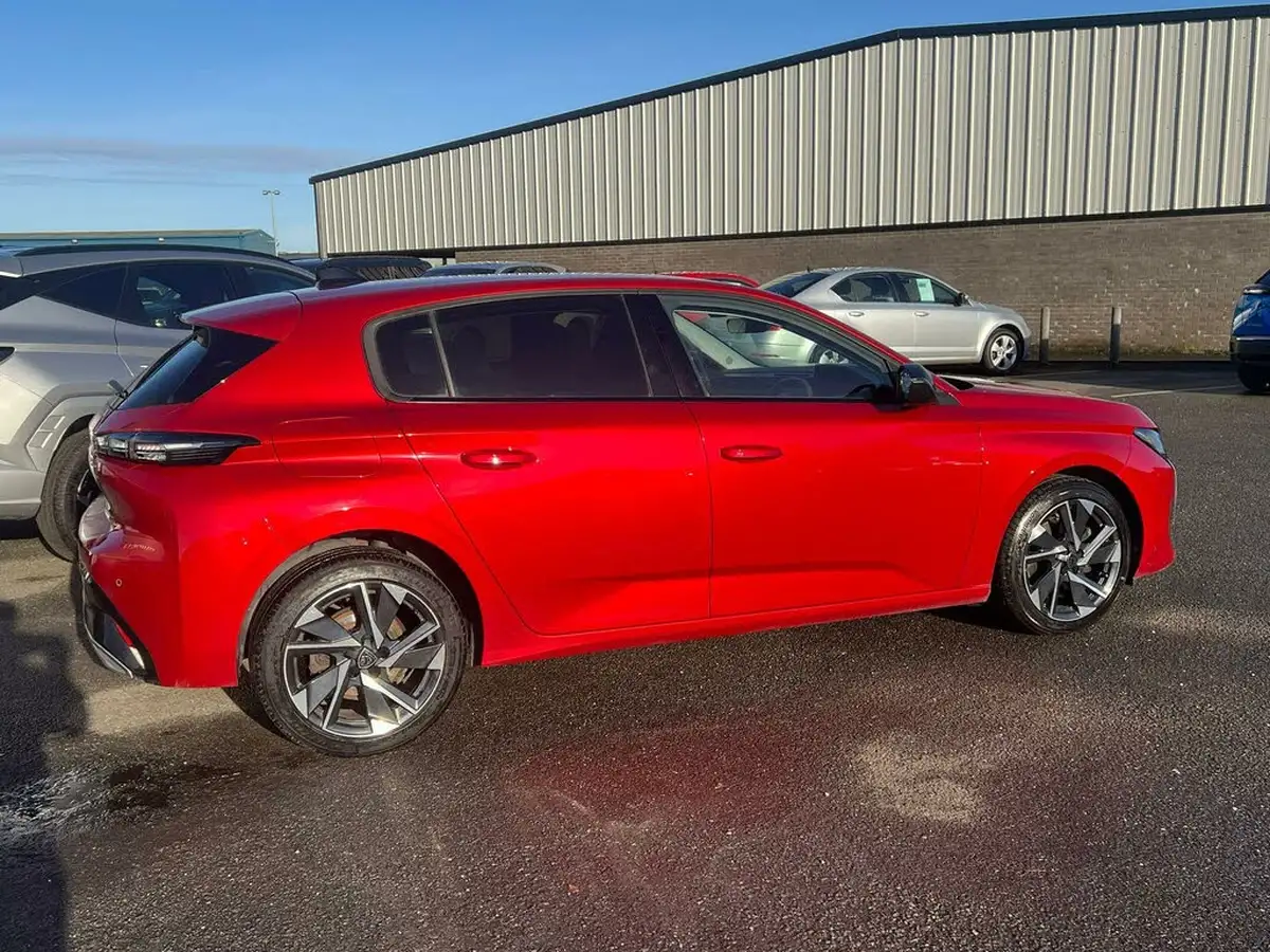 2022-peugeot-308-15-bluehdi-allure-premium-eat8-big-2