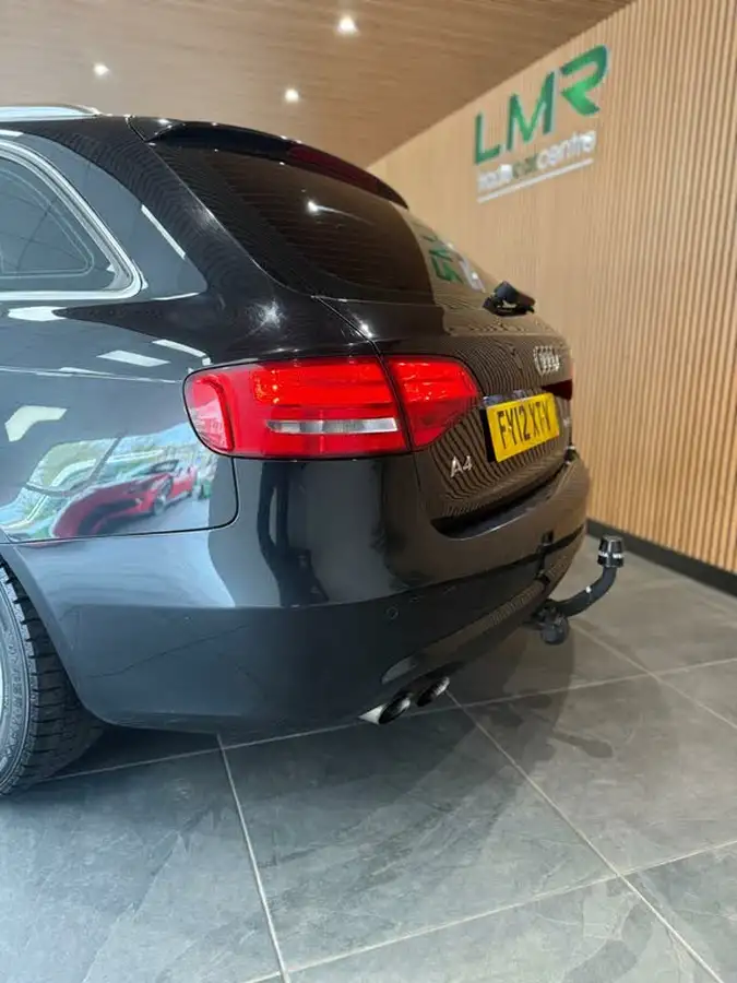 2012-audi-a4-avant-20td-se-143ps-multitronic-big-9