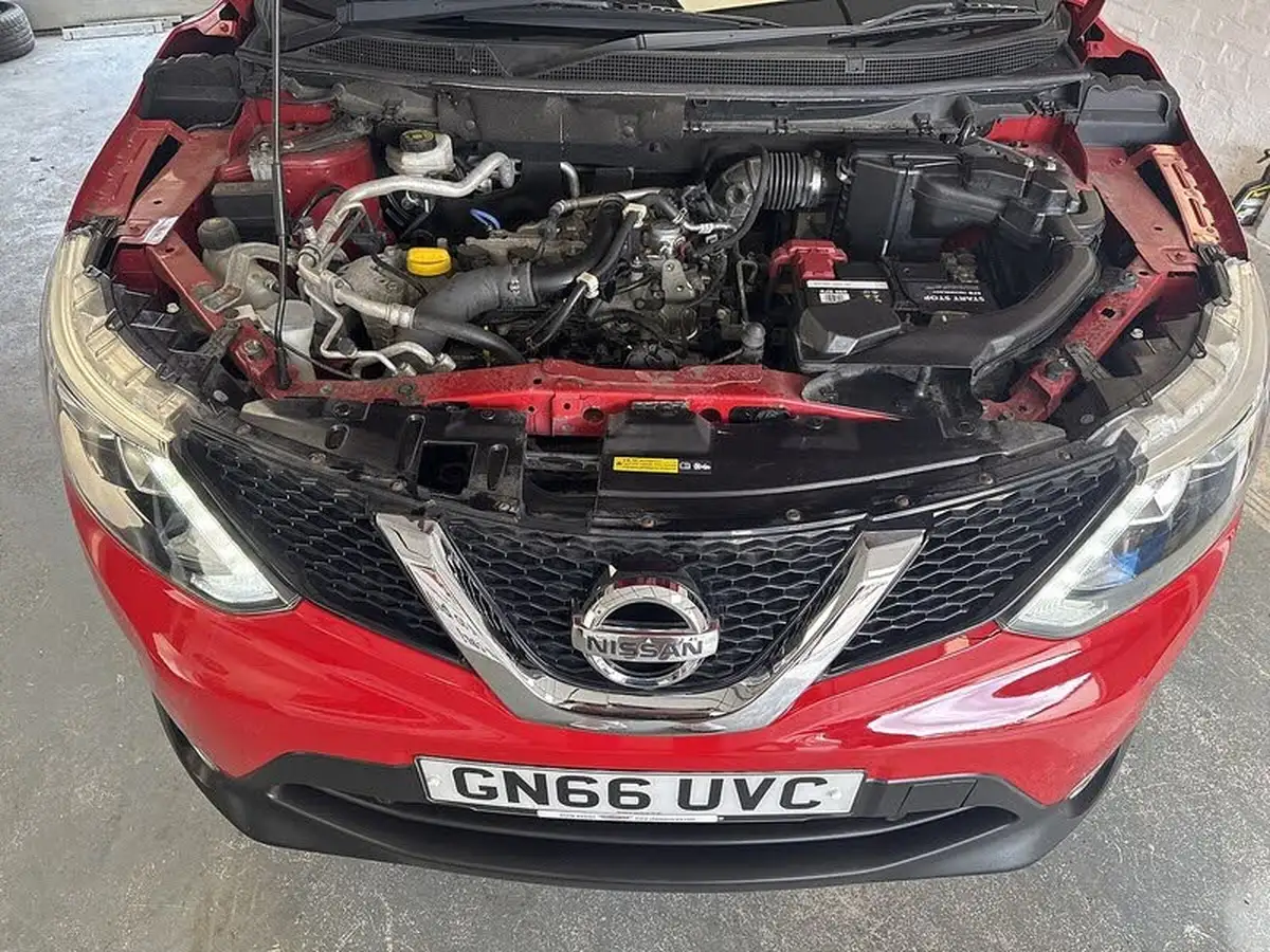 2016-nissan-qashqai-12-dig-t-acenta-tech-pk-big-7