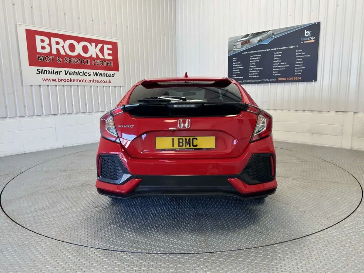 2019-honda-civic-10-vtec-turbo-sr-hatchback-5d-big-2