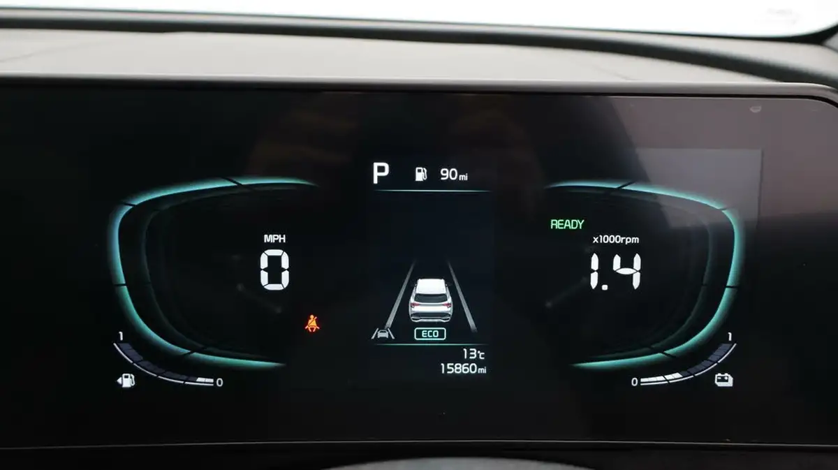 2024-kia-sportage-16-t-gdi-gt-line-226bhp-hev-auto-big-9