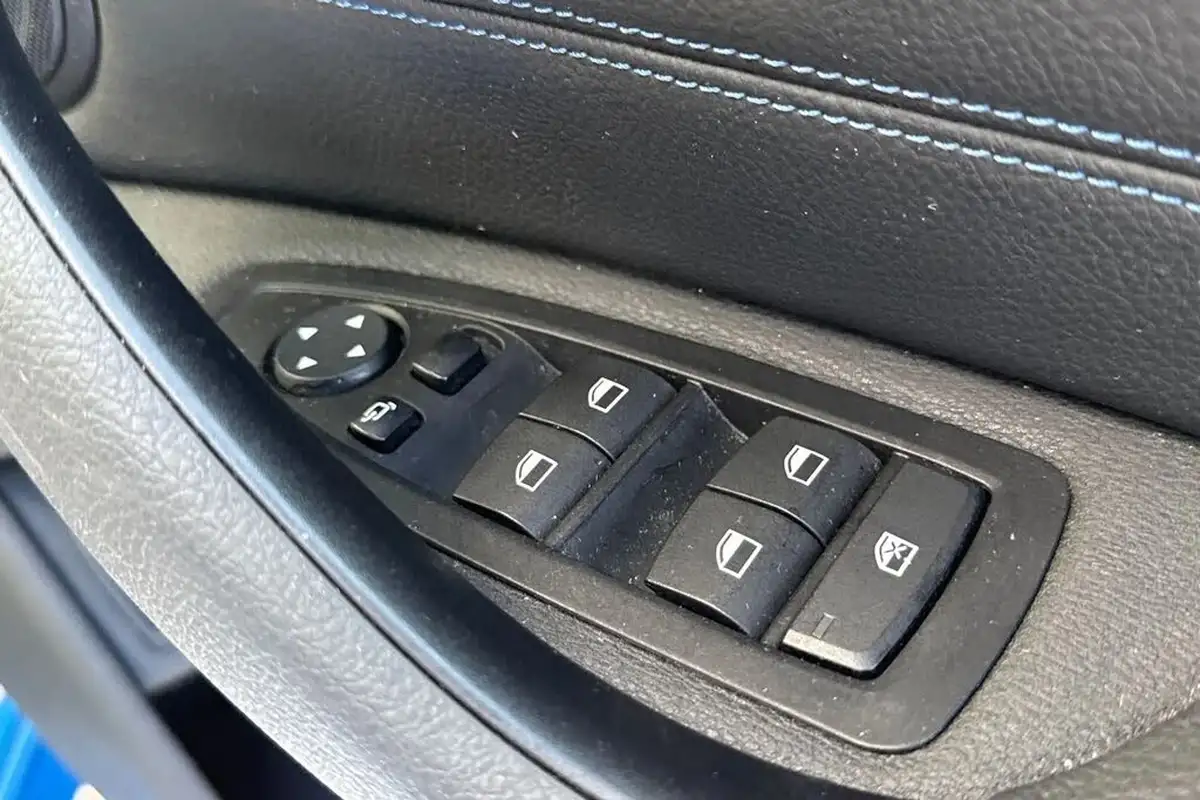 2021-bmw-x1-20td-xdrive18d-m-sport-auto-big-40