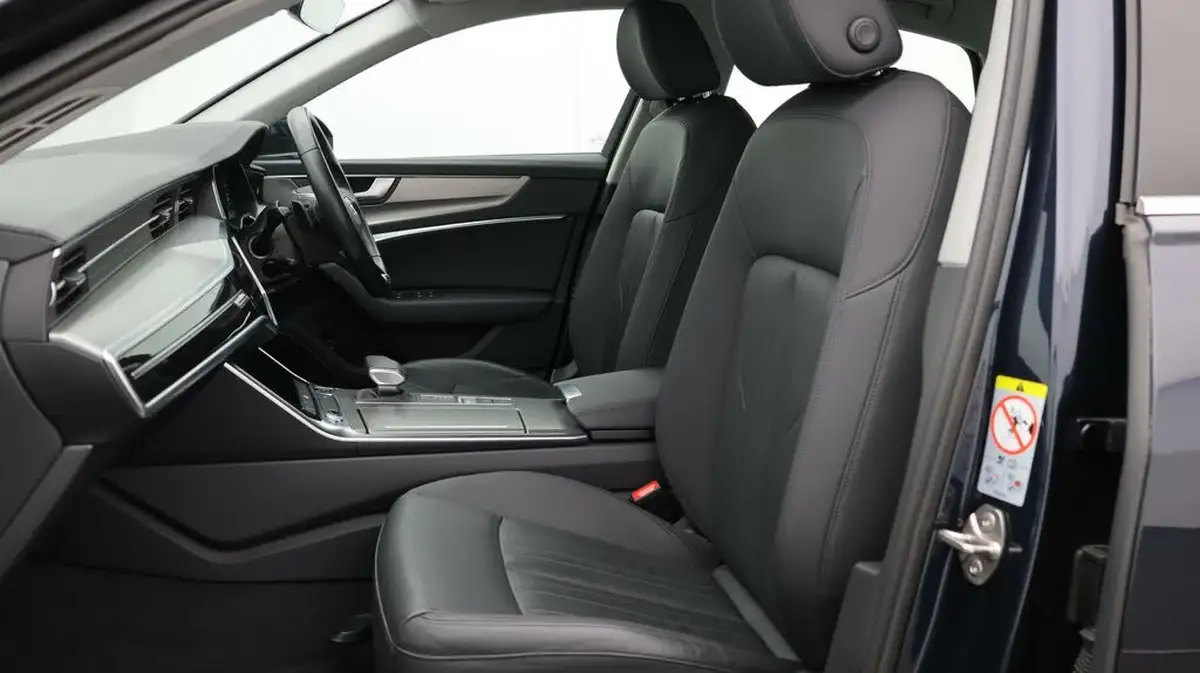2020-audi-a6-saloon-20-50-tfsi-e-sport-big-14