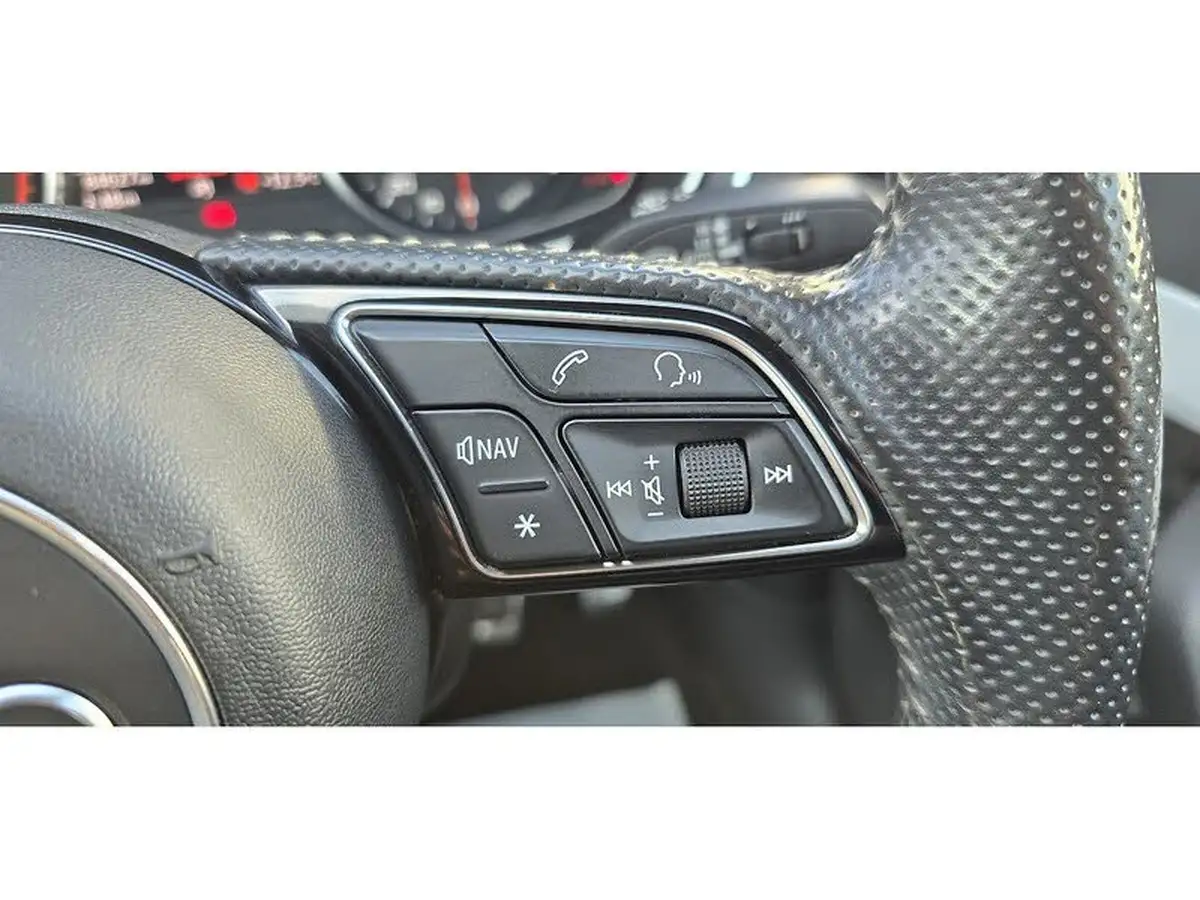 2017-audi-a4-14-tfsi-s-line-big-14
