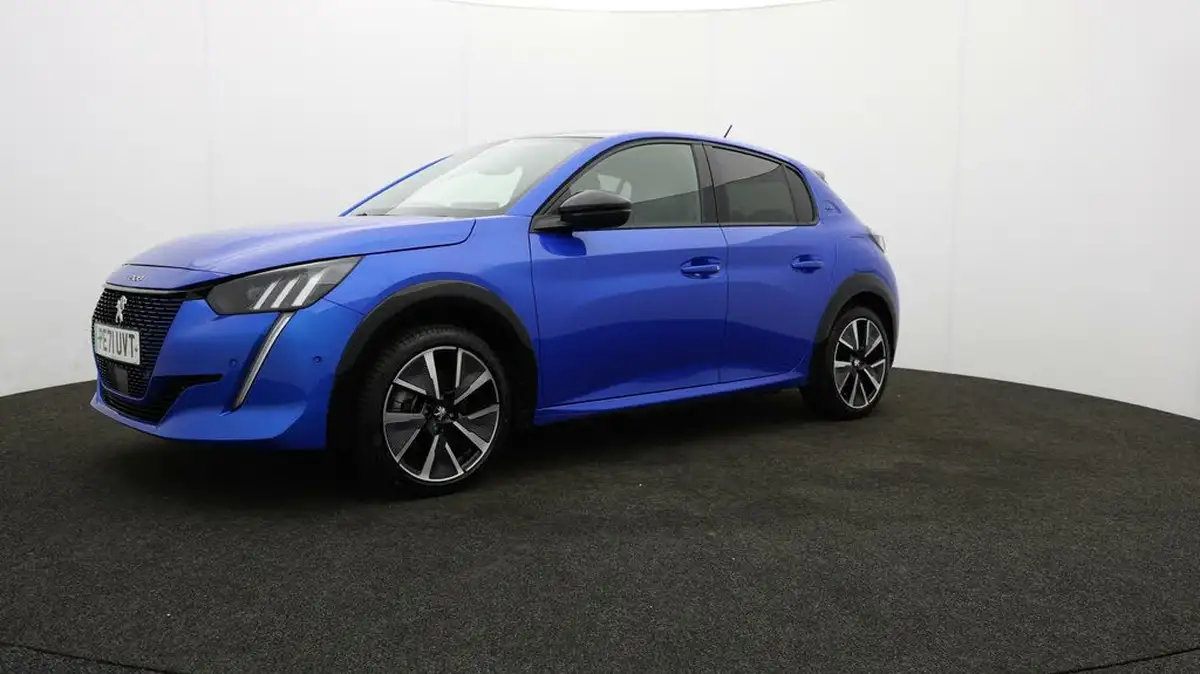 2021-peugeot-208-e-gt-50kwh-big-54