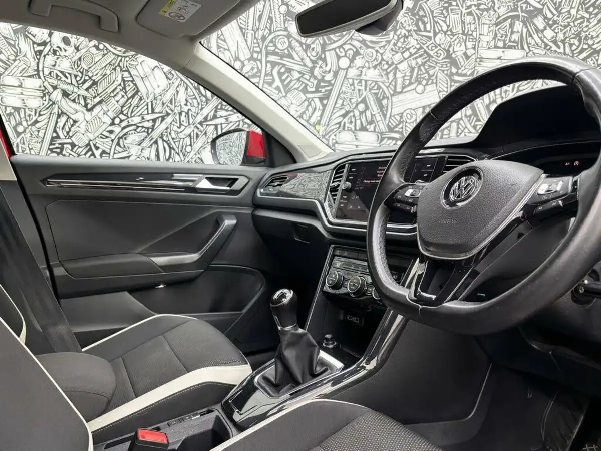 2018-volkswagen-t-roc-15-tsi-sel-ss-big-20