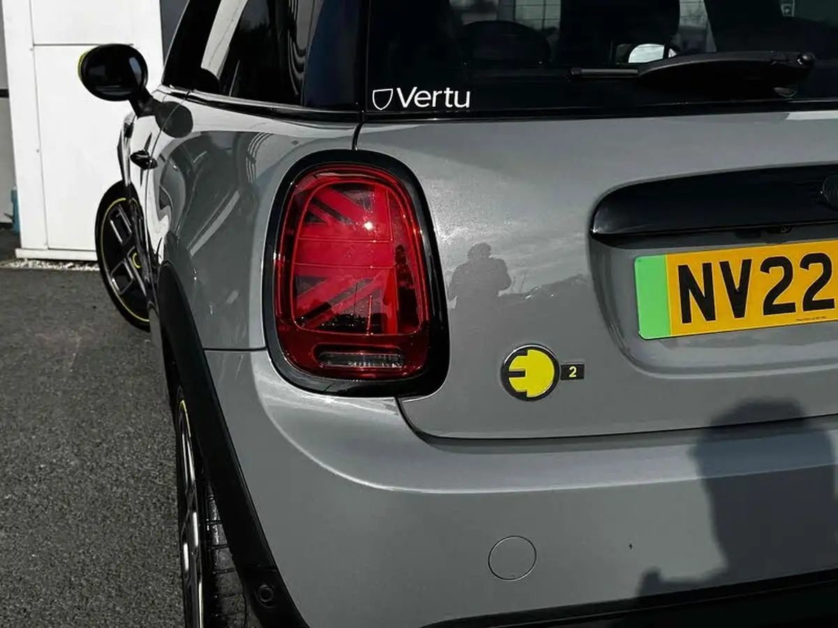 2022-mini-cooper-e-cooper-s-2-big-9