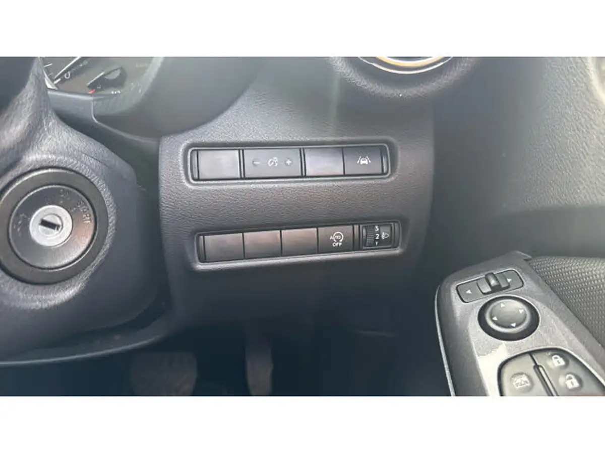 2023-nissan-juke-10-dig-t-acenta-dct-big-20