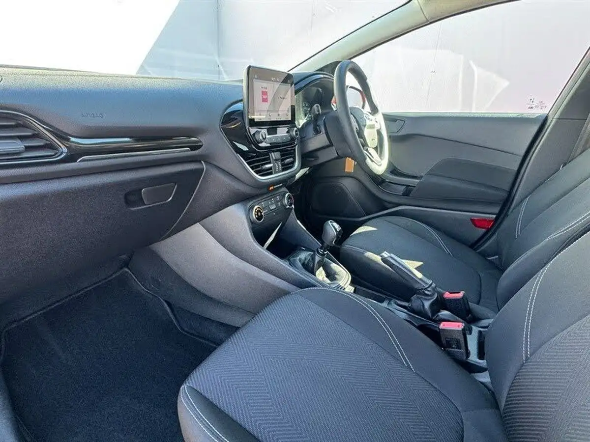 2023-ford-fiesta-10t-trend-big-10