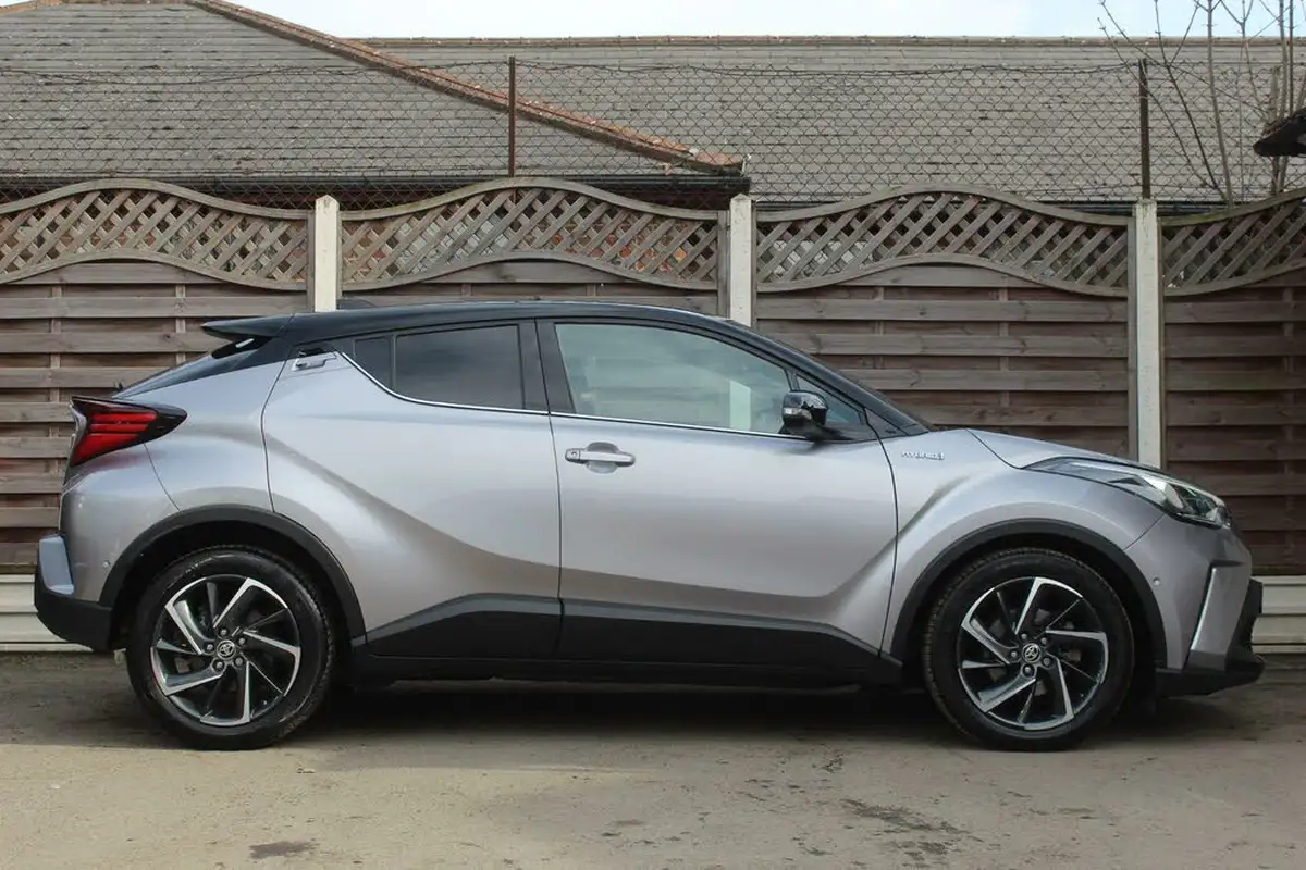 2020-toyota-c-hr-18-vvt-i-dynamic-big-6