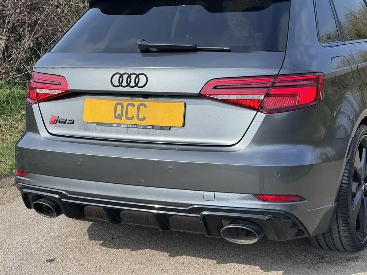 2019-audi-rs3-25-tfsi-sportback-5d-big-26