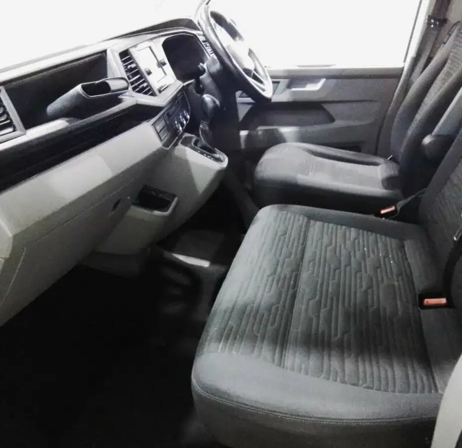 2021-volkswagen-transporter-shuttle-20tdi-t32-se-bmt-lwb-150ps-eu6dt-e-dsg-big-1
