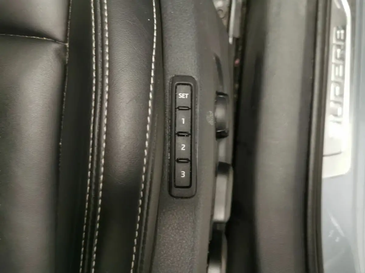 2021-skoda-superb-15-tsi-se-technology-estate-dsg-big-11