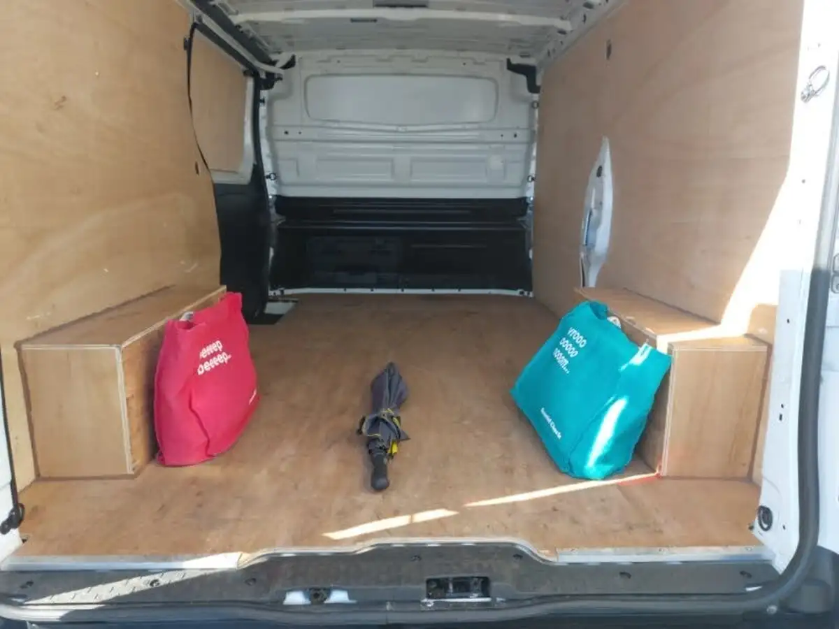 2022-renault-trafic-20dci-ll30-130-business-panel-big-7
