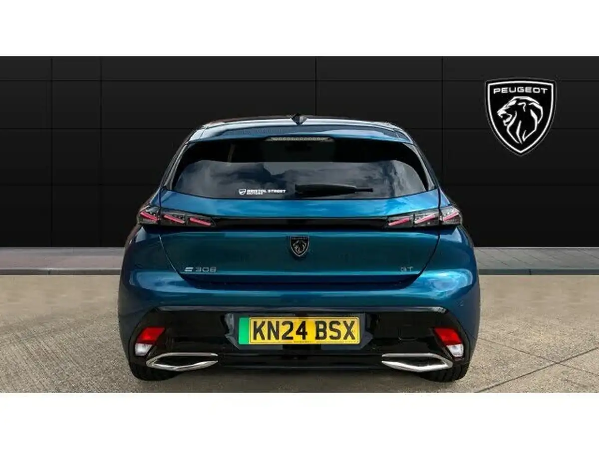 2024-peugeot-308-e-gt-big-5