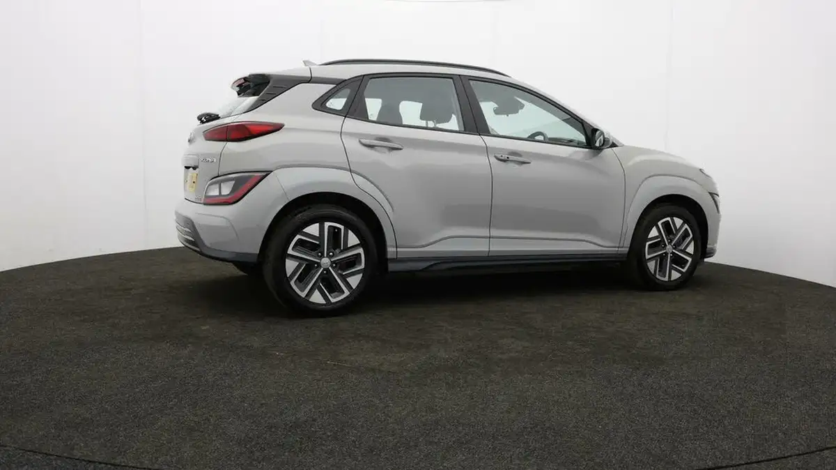 2021-hyundai-kona-e-se-connect-big-27