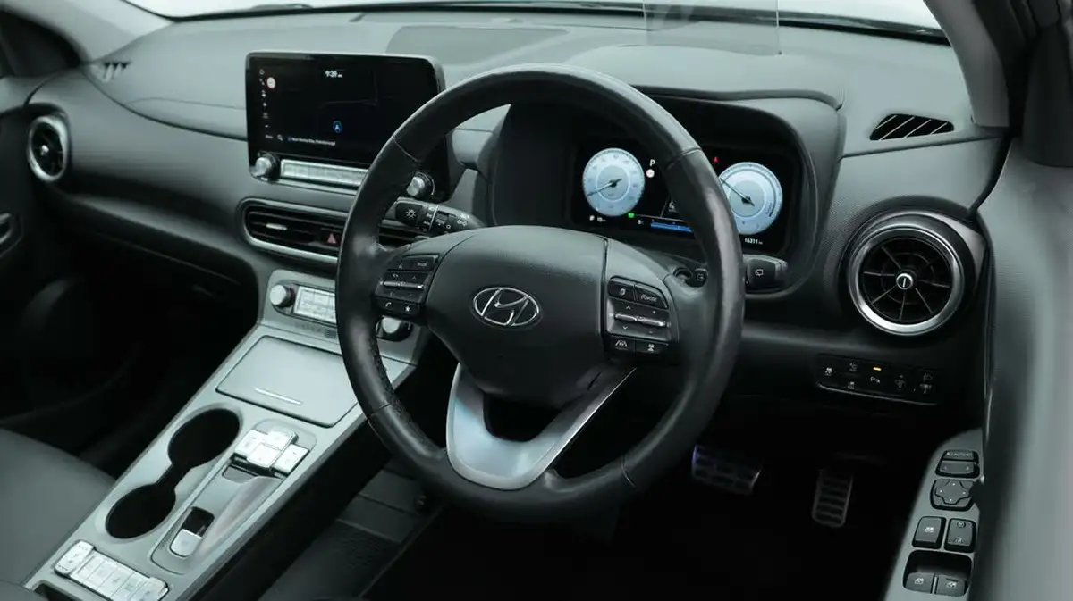 2021-hyundai-kona-e-ultimate-big-9