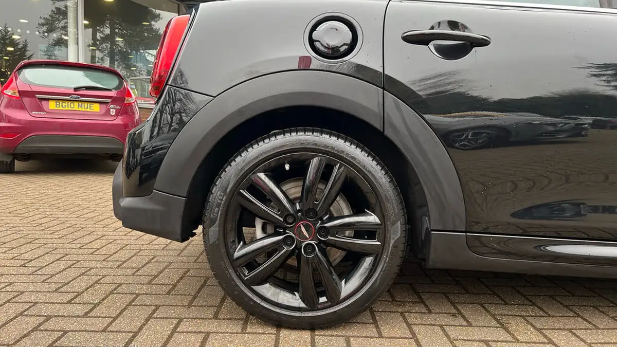 2021-mini-cooper-20-cooper-s-sport-hatchback-5d-auto-big-15