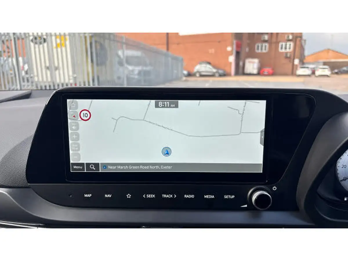 2024-hyundai-i20-10-t-gdi-premium-big-11