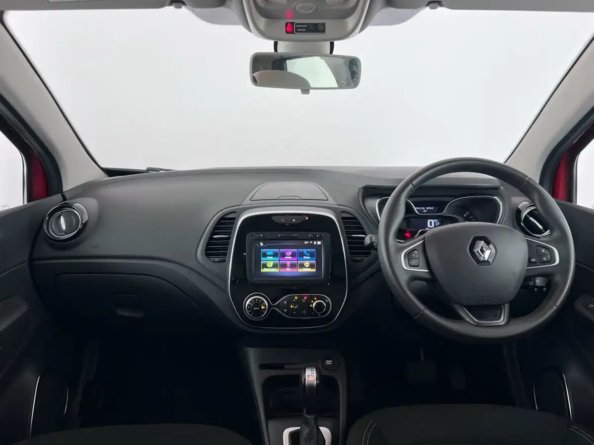 2019-renault-captur-13-tce-iconic-150bhp-ss-edc-auto-big-15