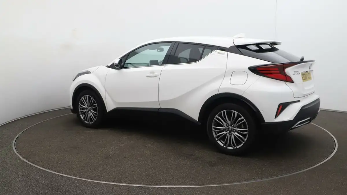 2022-toyota-c-hr-20-vvt-i-excel-big-28
