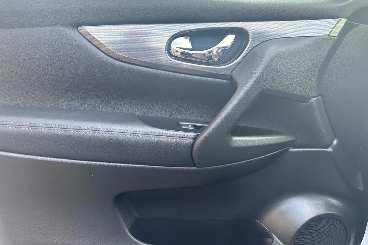 2018-nissan-qashqai-13-dig-t-n-connecta-160ps-big-4