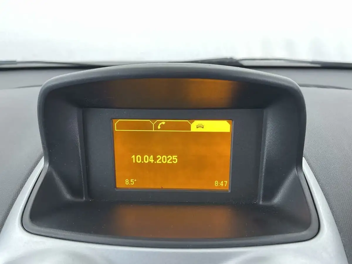 2013-vauxhall-corsa-12-energy-16v-5d-big-26