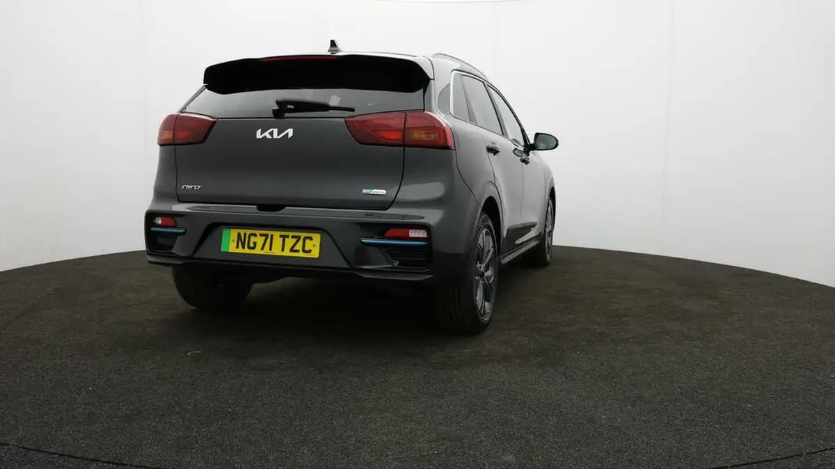 2022-kia-e-niro-ev-2-64-big-73
