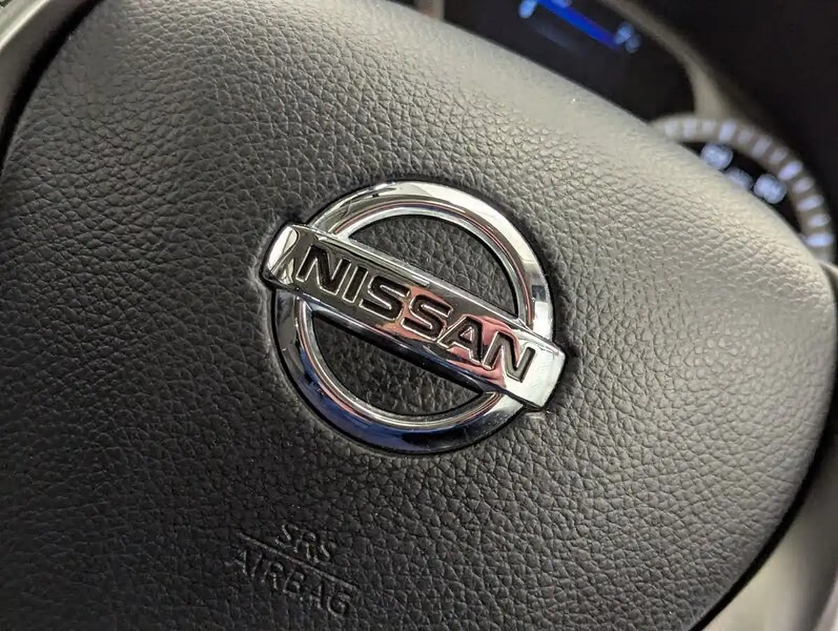 2020-nissan-navara-23dci-tt-n-guard-8-navileathersunroof-auto-big-18