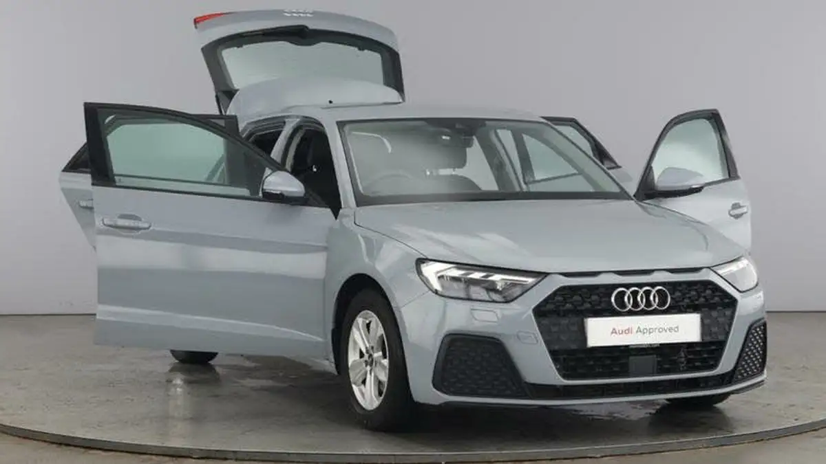 2021-audi-a1-10-30-tfsi-technik-110ps-big-8