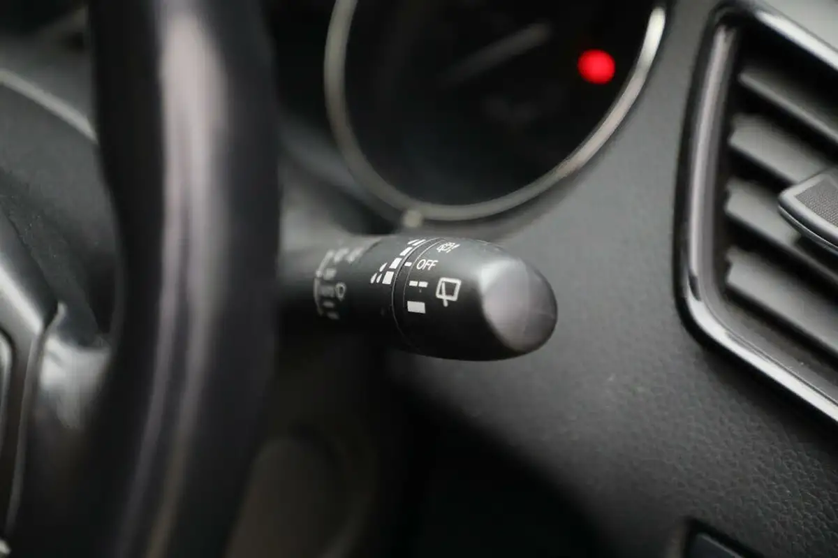 2019-nissan-x-trail-17dci-tekna-5-seat-cvt-big-18