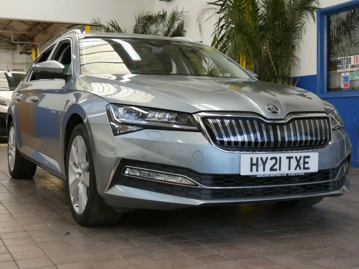 2021-skoda-superb-14-tsi-se-l-estate-big-19