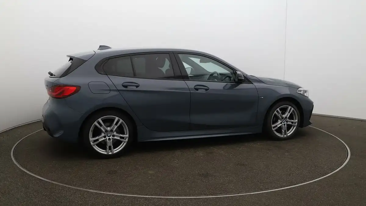 2021-bmw-1-series-15td-116d-m-sport-lcp-dct-big-44