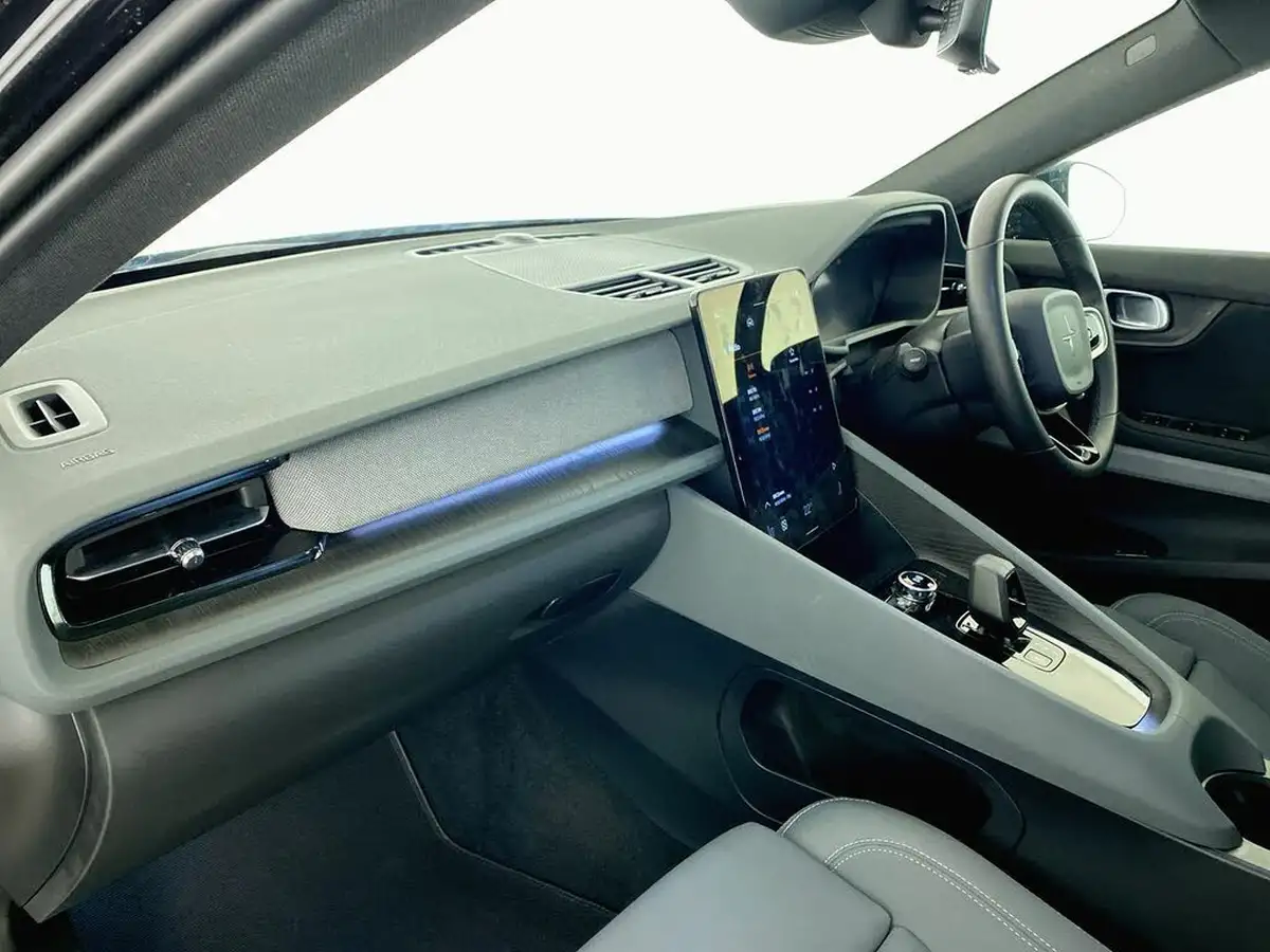 2020-polestar-polestar-2-e-ps2-big-28