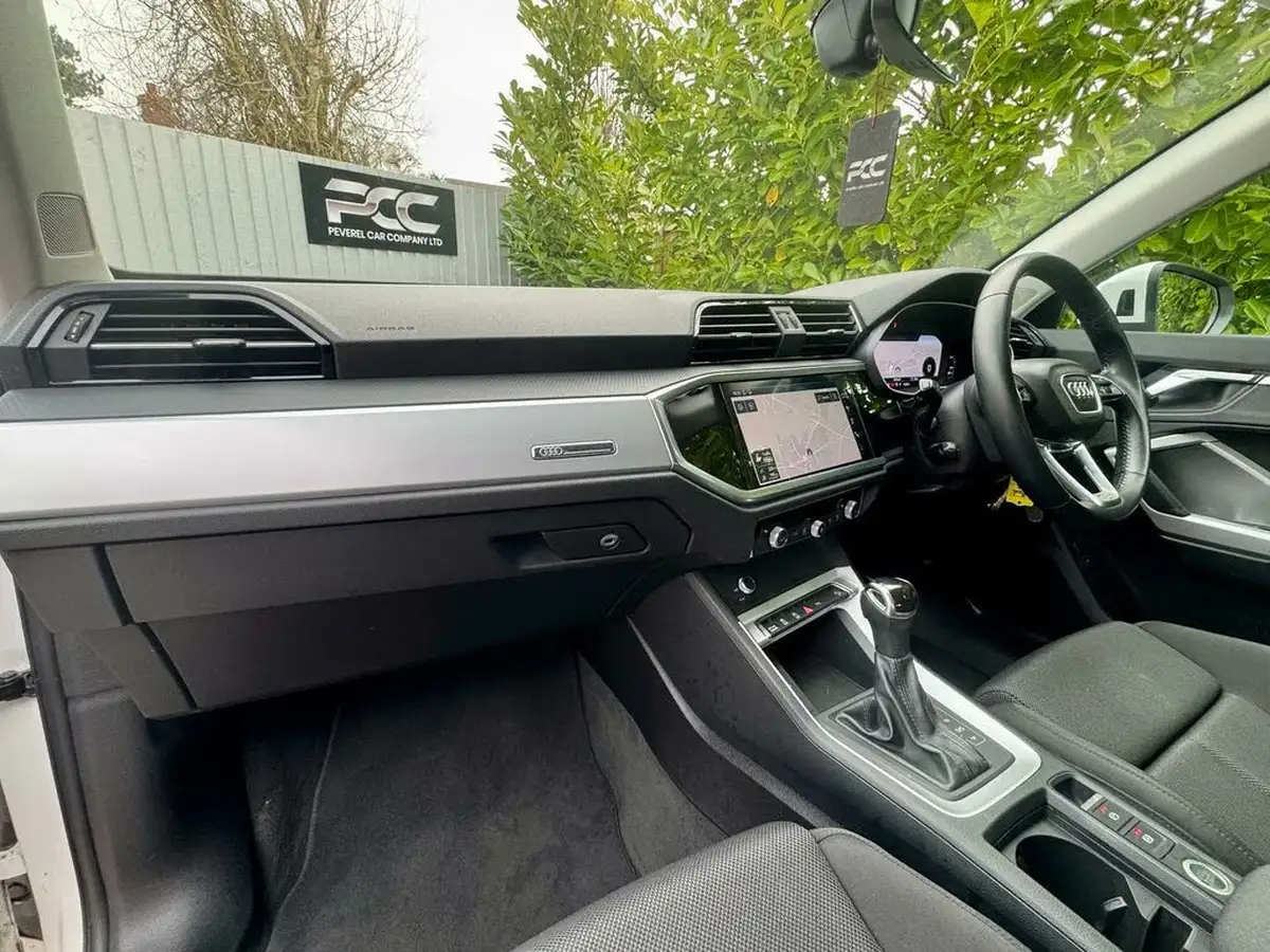 2020-audi-q3-20-35-tdi-sport-station-wagon-s-tronic-big-56