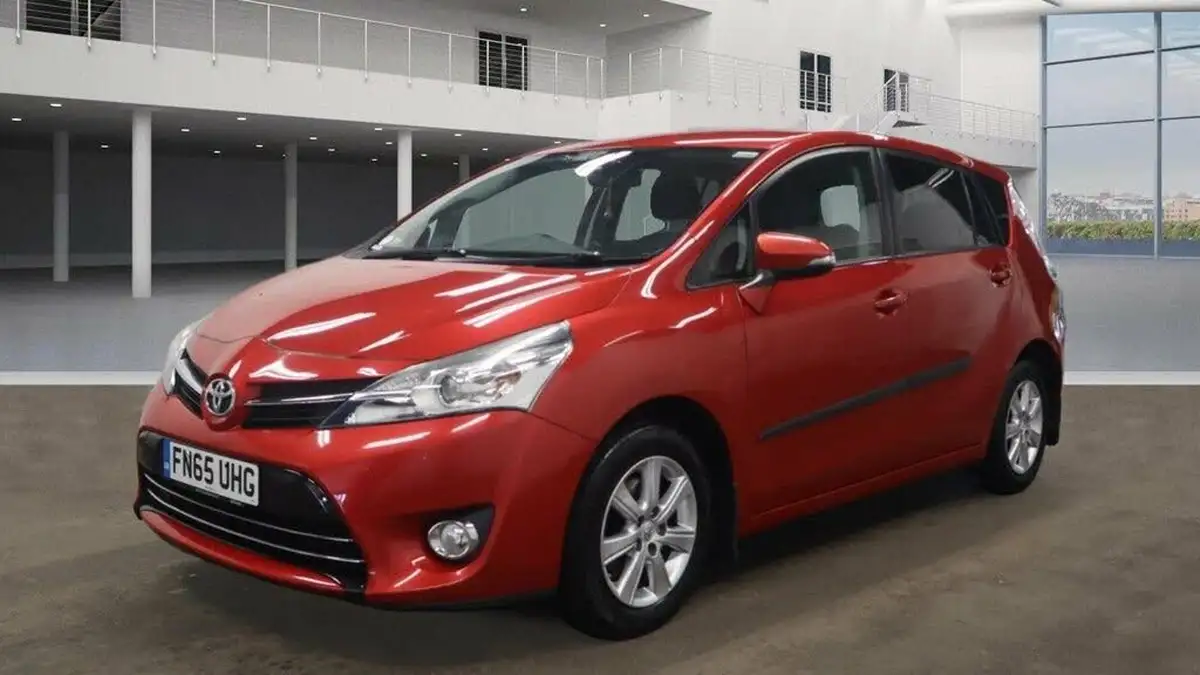 2015-toyota-verso-18-v-matic-icon-big-5