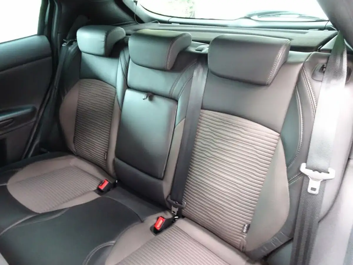 2014-alfa-romeo-giulietta-14-exclusive-alfa-tct-big-22