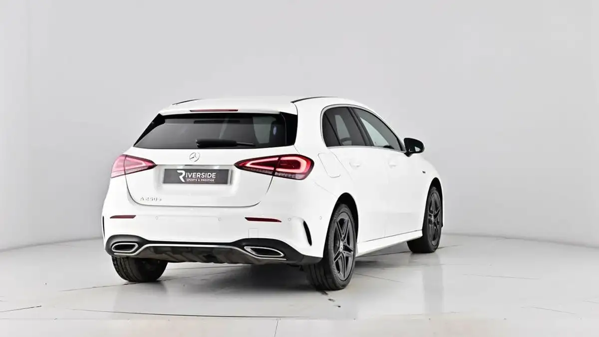 2021-mercedes-benz-a-class-13-a250e-amg-line-executive-hatchback-5d-big-73