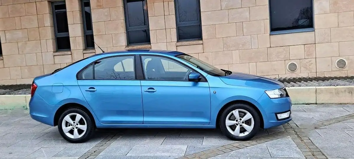 2013-skoda-rapid-12-se-105ps-big-3