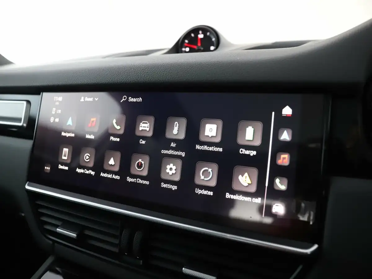 2022-porsche-cayenne-30-v6-e-hybrid-platinum-edition-340ps-coupe-big-26