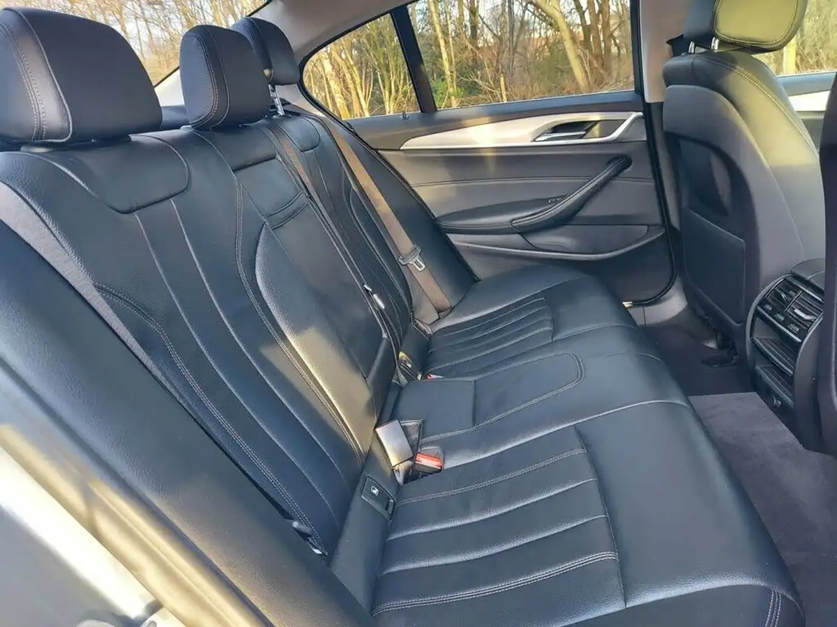 2019-bmw-5-series-20-530e-se-auto-big-28