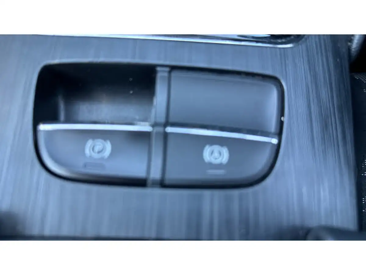2021-mg-zs-suv-e-excite-ev-big-26